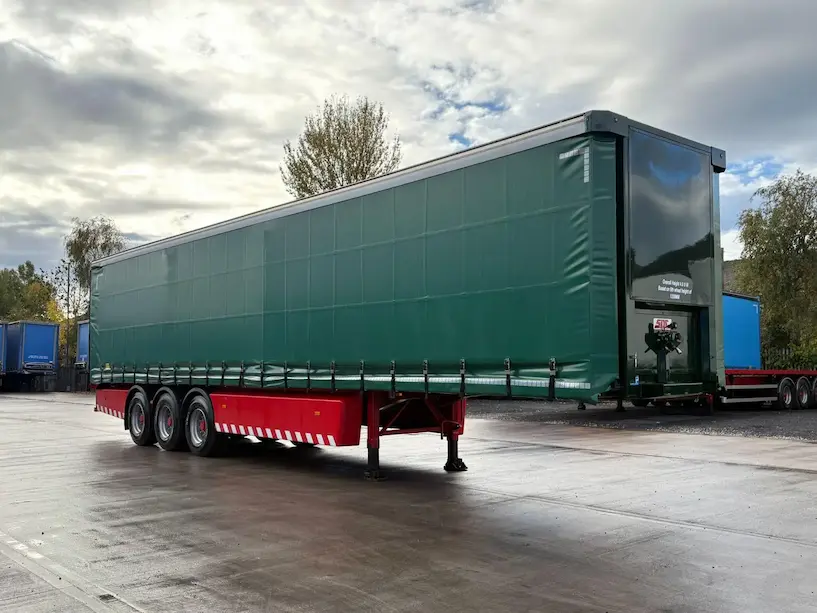 Curtainsider trailer